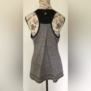Active Women's Racerback Tank Top Gray and Black Size Medium